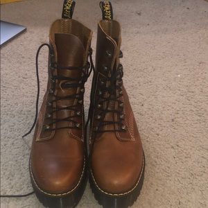Dr Martens Leona Boots sz US 9